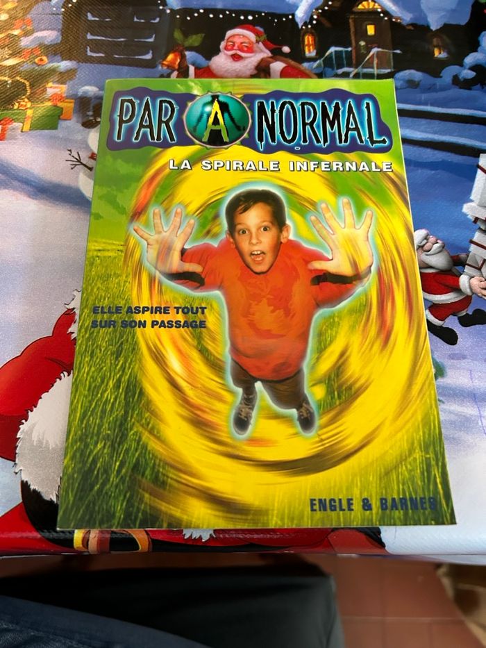 Livre tome 3 la spirale infernale collection paranormal