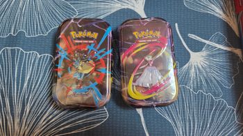 2 mini tins mega évolution