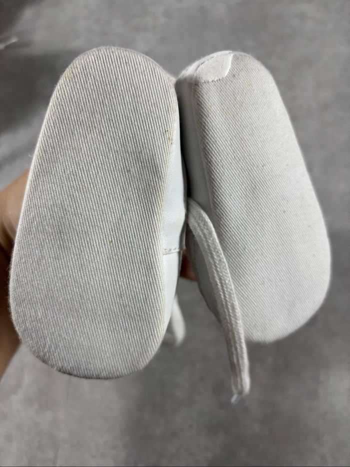 Chausson chaussure 3-6 mois - photo numéro 2