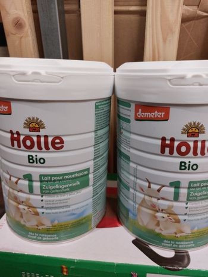 02 boîtes lait Holle bio 1er âge 1 800g  neuf pour 35 euros