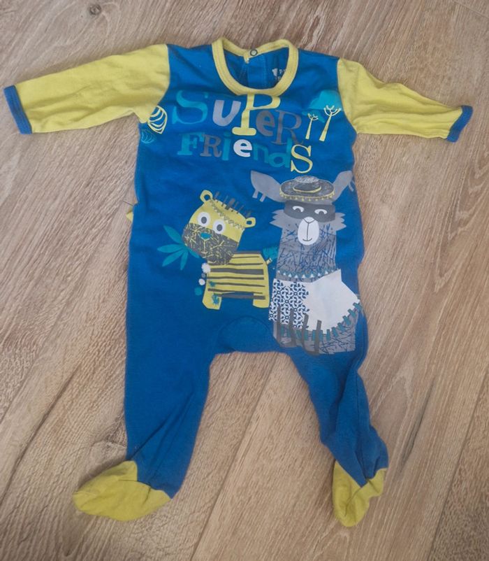 Lot vêtements bébé - photo numéro 2