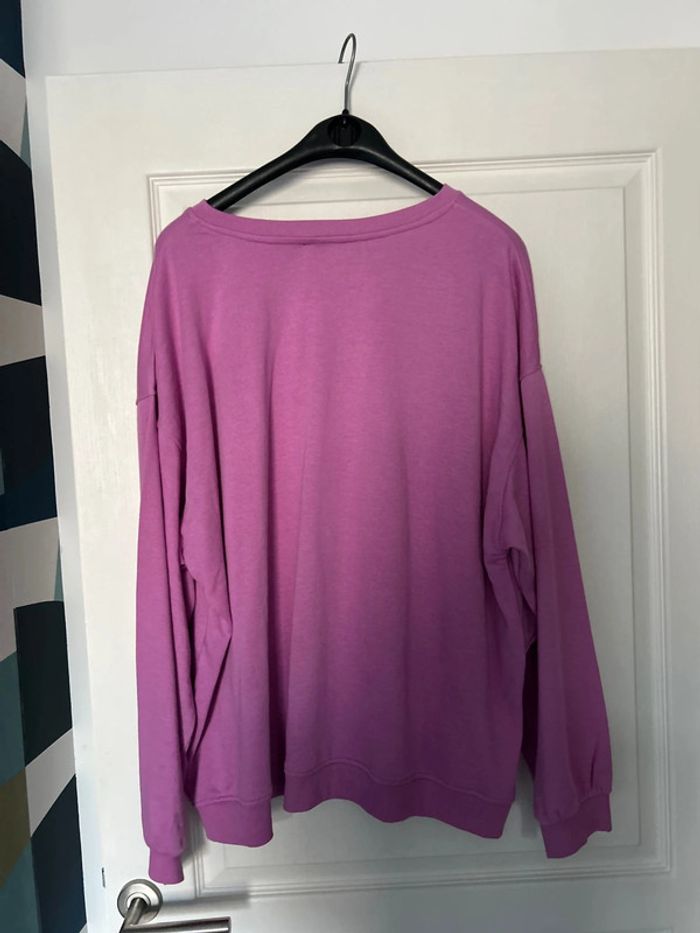 Sweat rose 3XL 50/52 - photo numéro 4