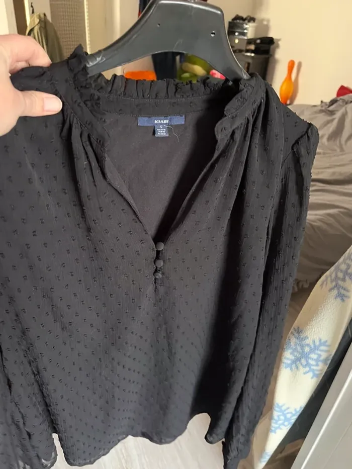 Petite blouse Kiabi taille S - photo numéro 2