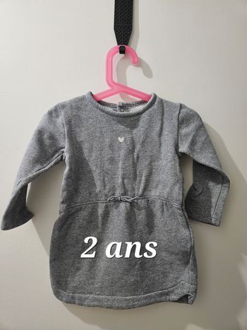Vêtements fille 2 ans