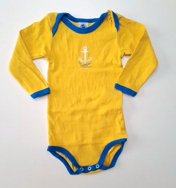 Bodie petit bateau jaune 12 mois