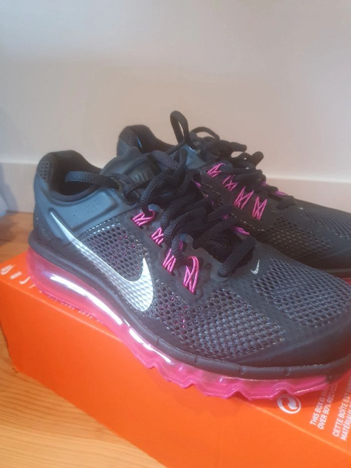 Nike Air Max 2013 "Black/Pink"(39) - photo numéro 4