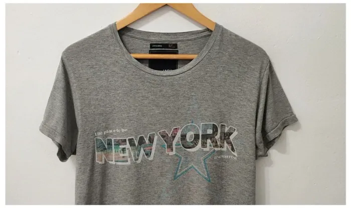 Camiseta gris Jack&Jones hombre Talla M