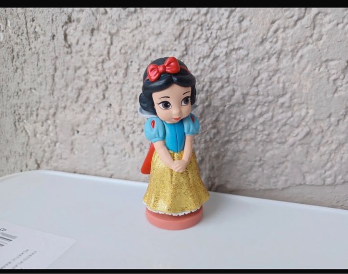 Figurine Disney blanche neige