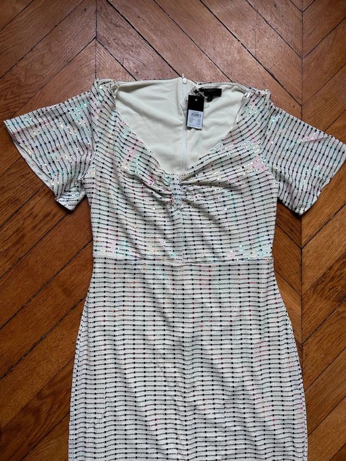 Neuf: sublime robe blanche ultra élégante, taille 40/42/44 - photo numéro 2