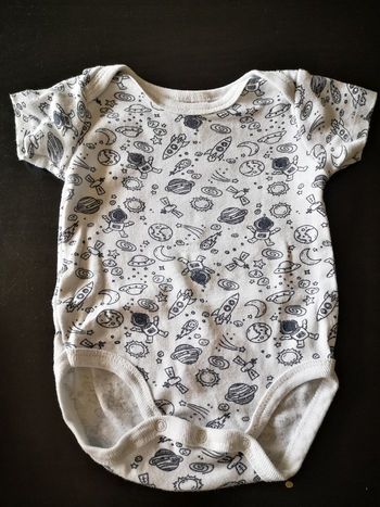 Body manches courtes  3mois