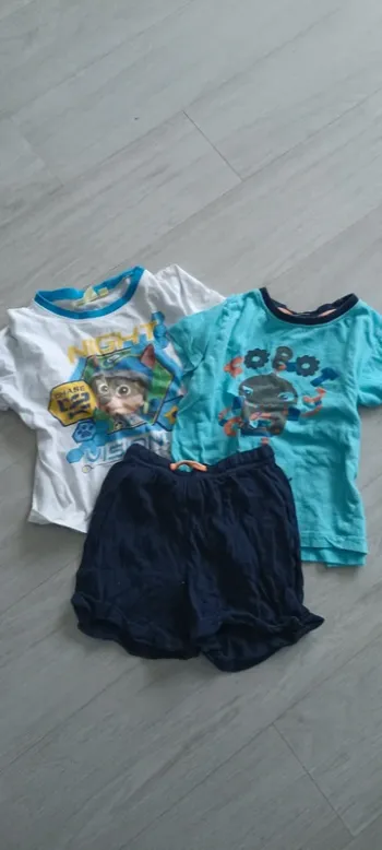 Lot pyjama été taille 5-6 ans