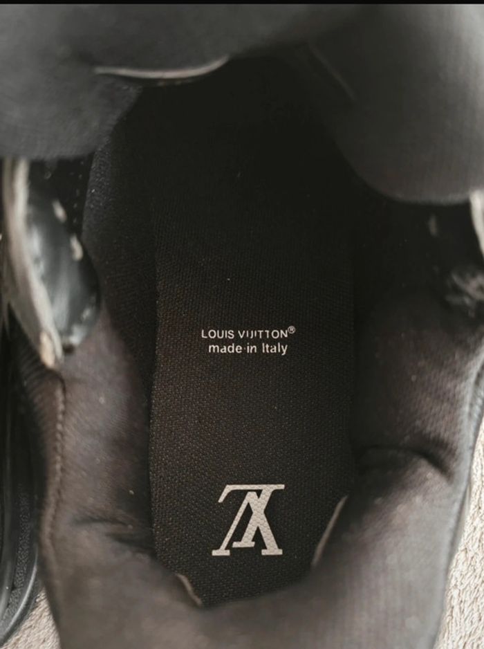 Baskets Louis Vuitton Trainer en cuir – Taille 42 – Made in Italy - photo numéro 12