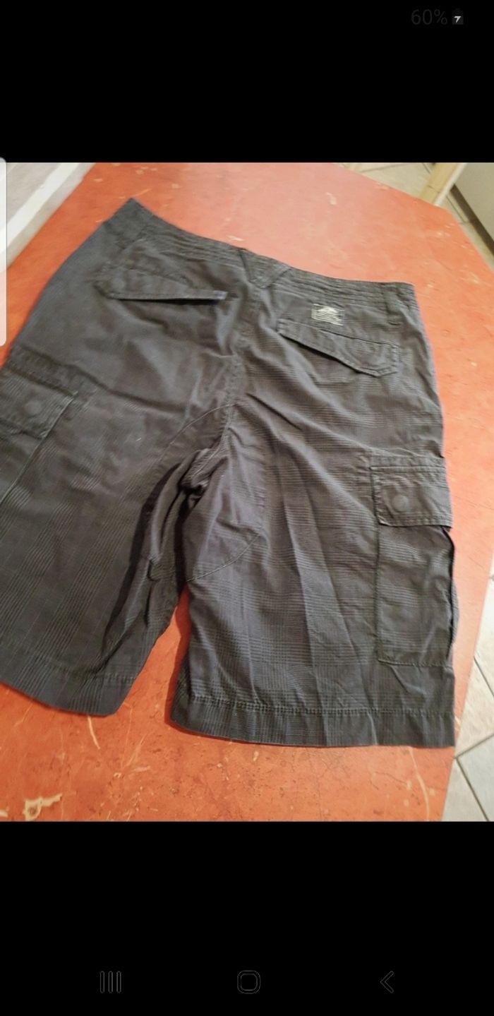 Short Vans taille 28 / 16 - photo numéro 4