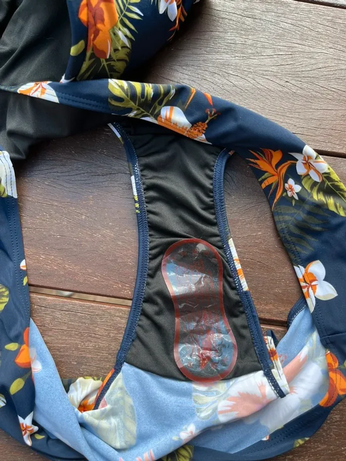 Maillot de bain 2 pièces - photo numéro 7