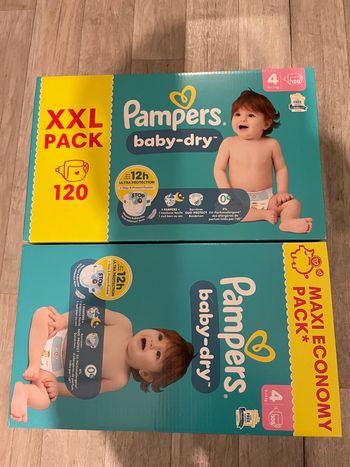 Mega pack de 240 couches pampers baby dry taille 4 neuf