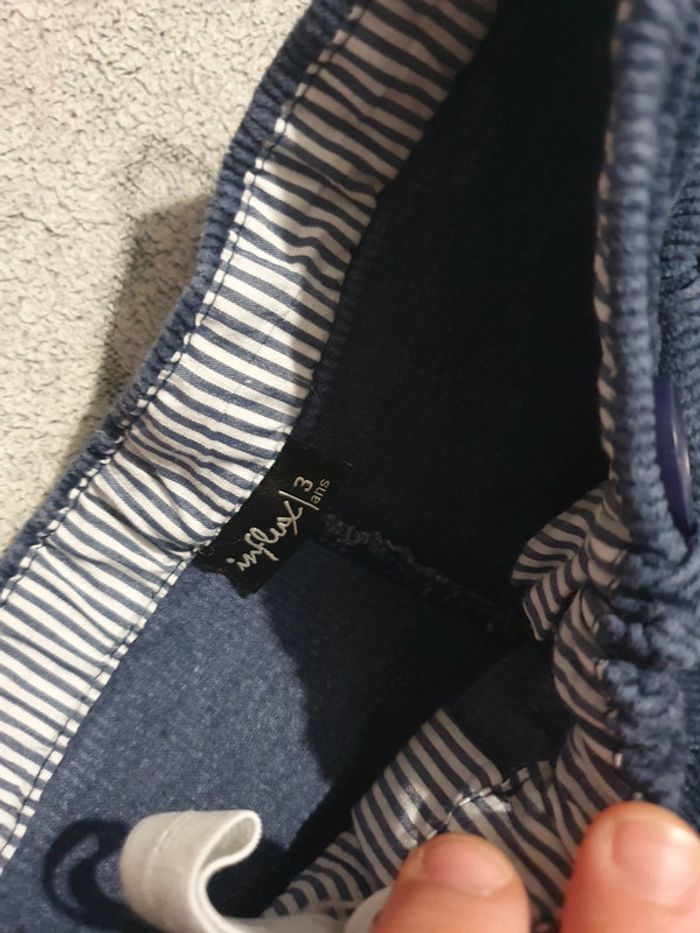 Short fille - photo numéro 2