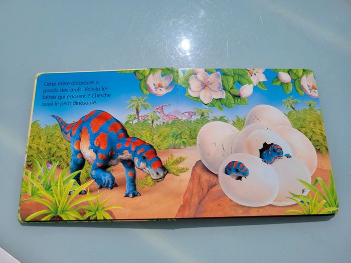 Livre animé de rabats : Où est caché ? Les dinosaures, usborne (48) - photo numéro 3