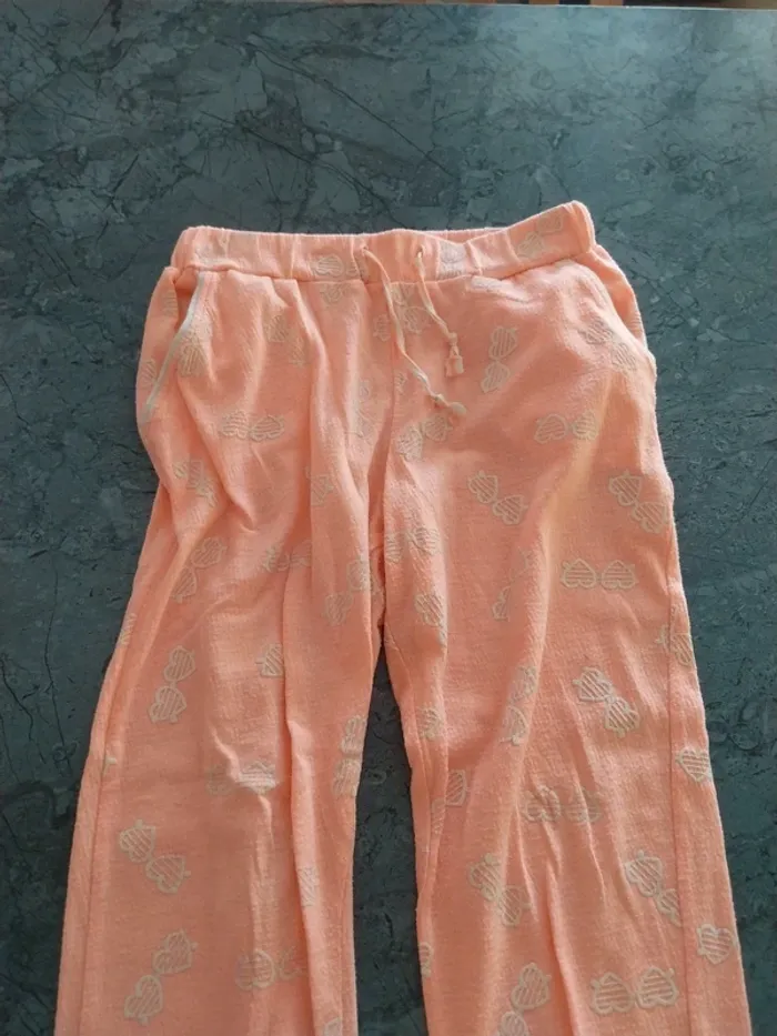 Ensemble pantalon et t-shirt manche courte 6 ans - photo numéro 3