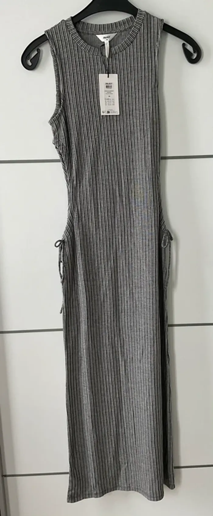 Robe longue échancrée - photo numéro 3