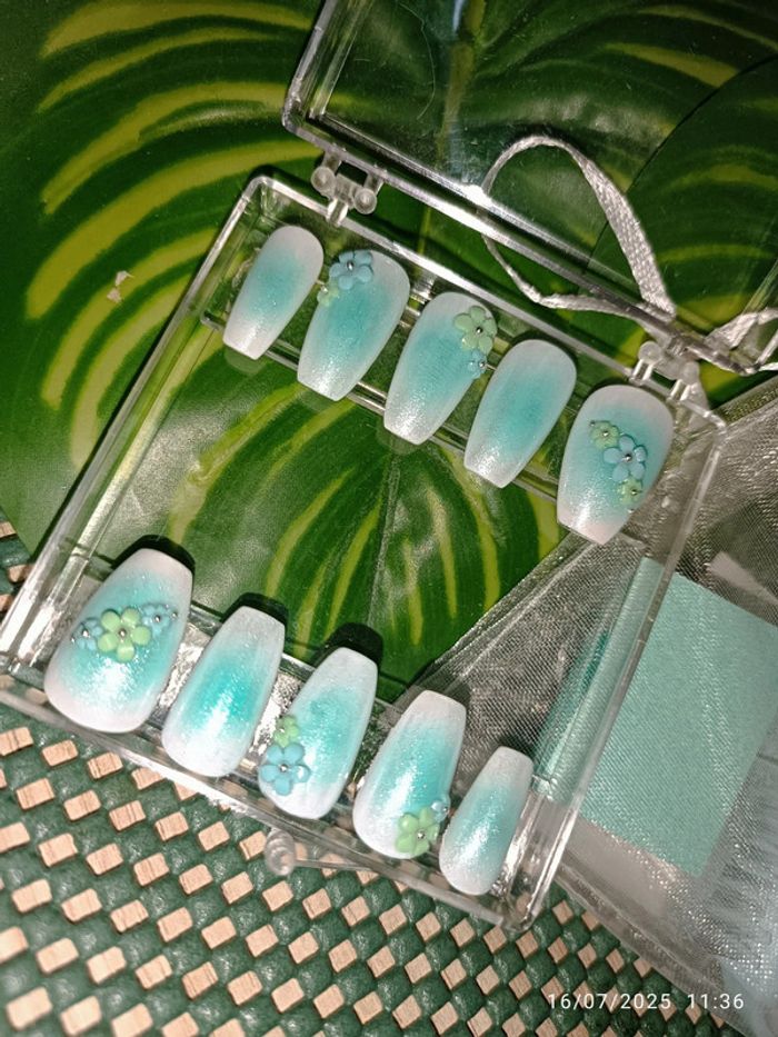 🔸Kit press on nails, Neuf🔸