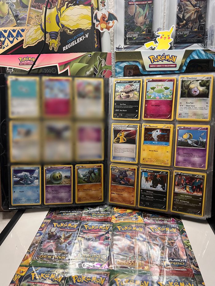 Lot de cartes Pokémon - Extensions Confondues Noir&Blanc/XY/Soleil&Lune/Appel des légendes/Diamant&Perle