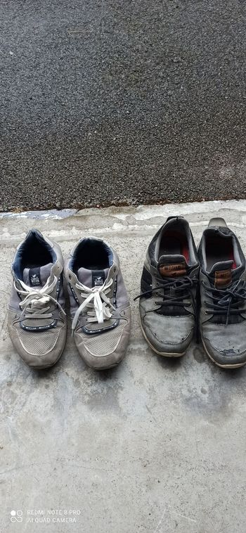 Lot de 2 paires de mustang p. 43