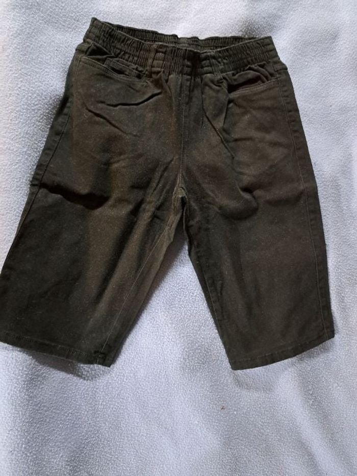 Short noir