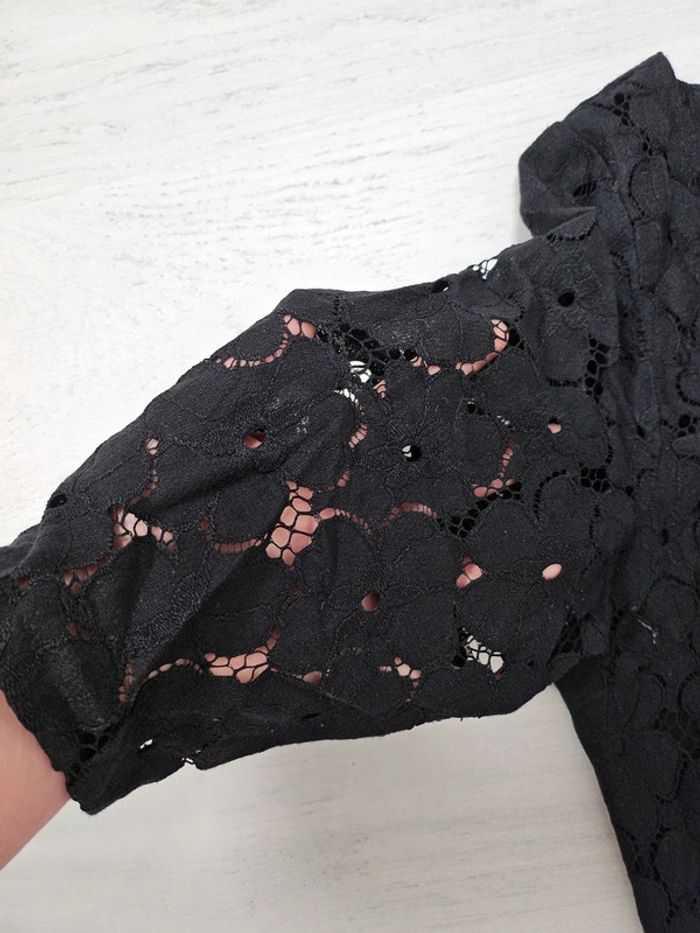 Robe noire Broderies camaieu - photo numéro 3