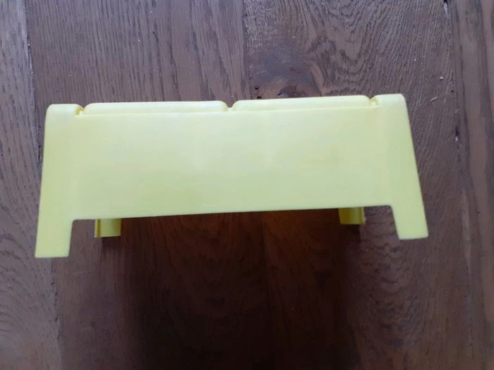 🎀 Canapé sofa jaune Barbie vintage - photo numéro 4