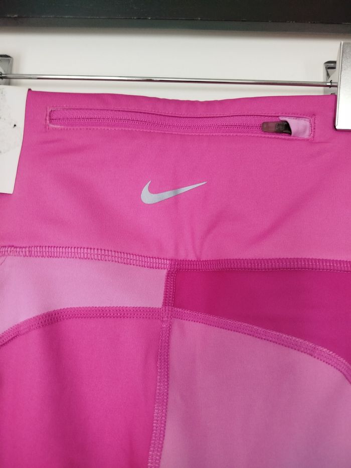 Legging Nike T XS - photo numéro 3