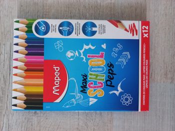 pochette 12 gros crayons de couleur