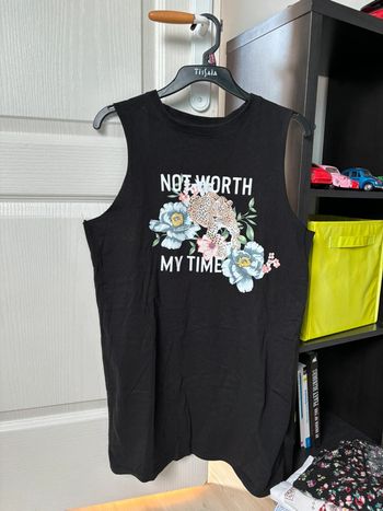 Robe débardeur noire avec motif tigre