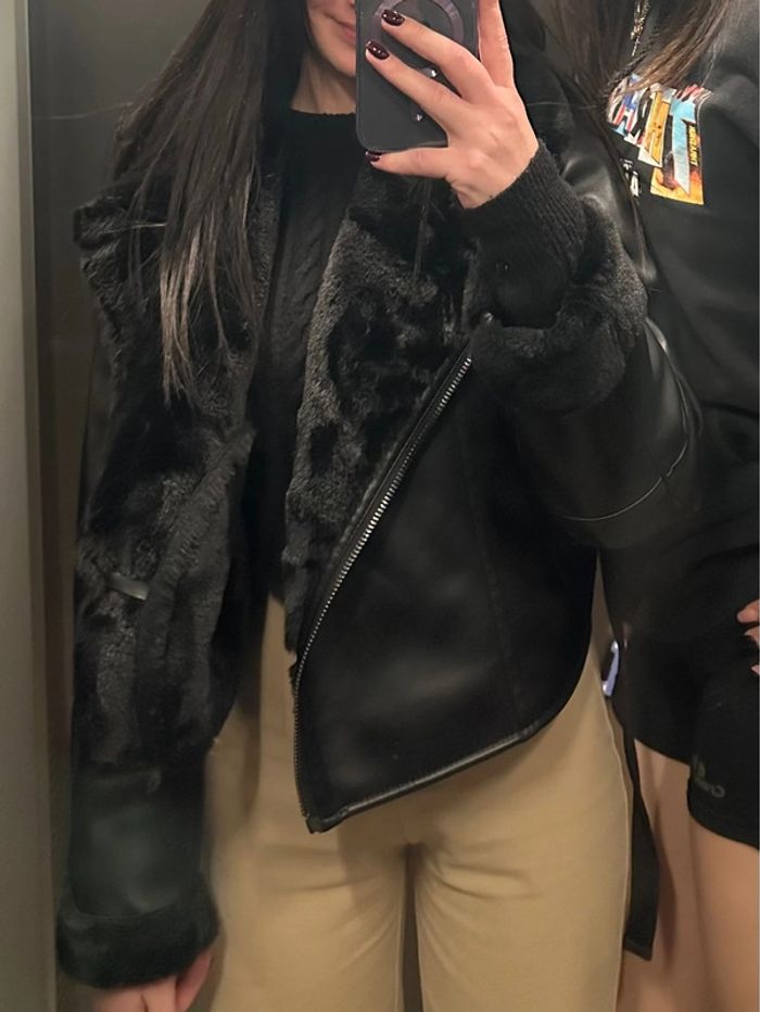 Veste en cuir, fausse fourrure - photo numéro 4