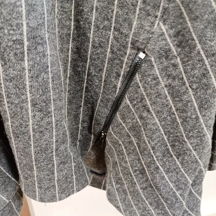 Tunique grise Marina Rinaldi à rayures fines, laine viscose polyester, taille 46 A1366 - photo numéro 5
