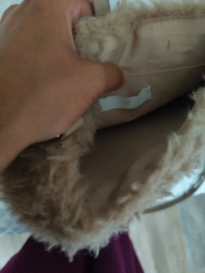 Sac fourrure synthétique H&M beige fermoir doré - photo numéro 5