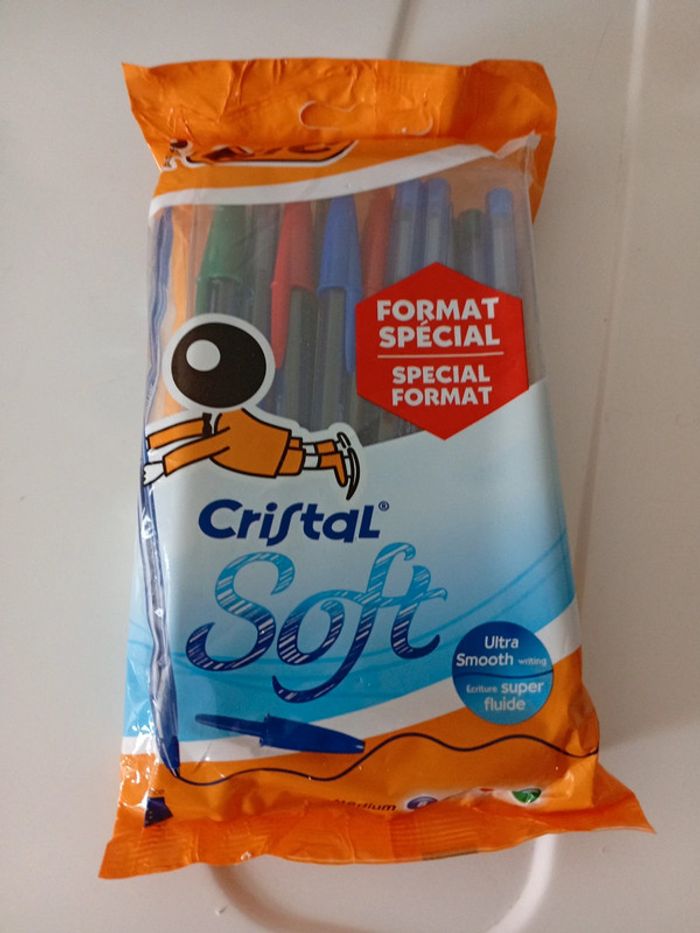 Stylos bic neuf