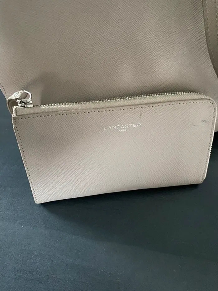 Sac à main lancaster avec son portefeuille