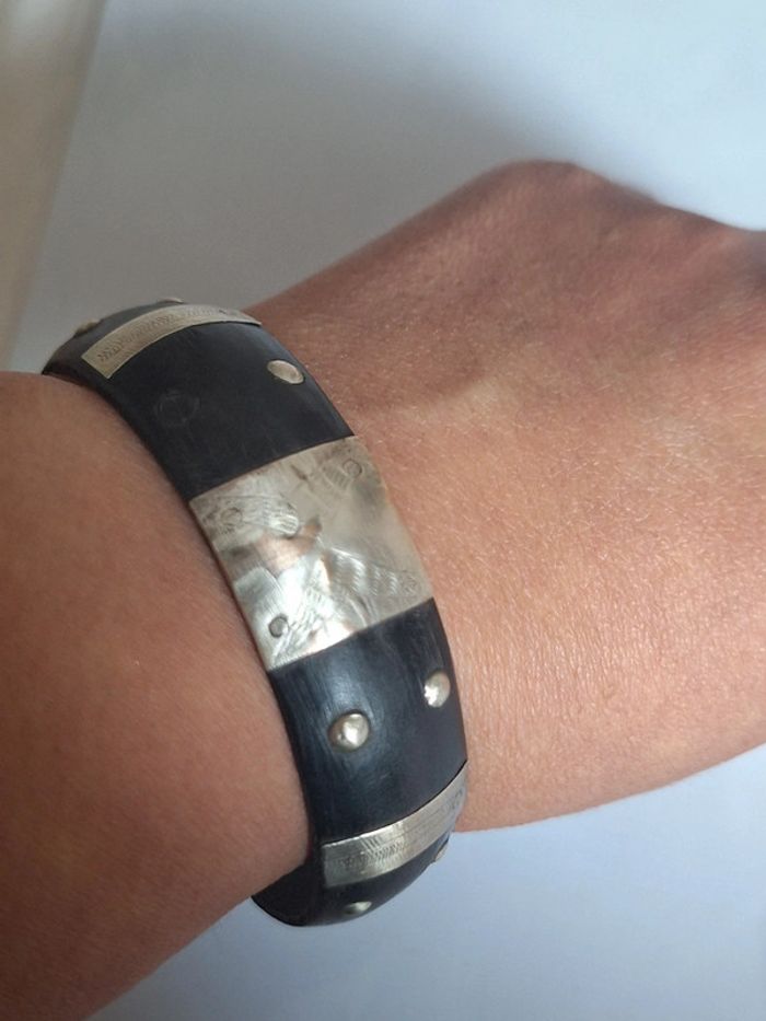 💥 Bracelet noir et argent unique 💥 - photo numéro 4