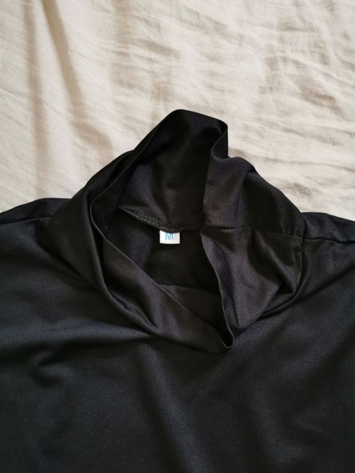 Robe fine et courte - photo numéro 2