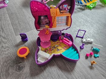 Polly pocket gym