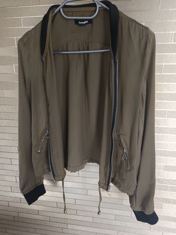 Veste kaki en taille S