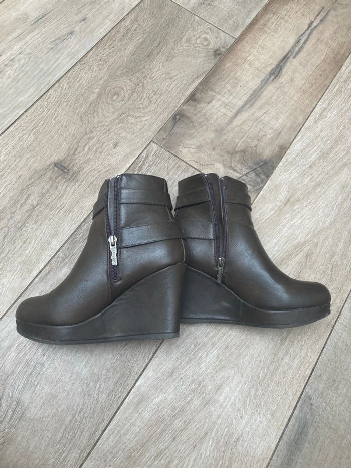 Bottines compensées marrons Refresh - photo numéro 10