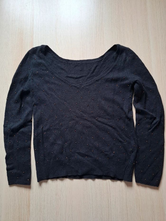 Pull noir - photo numéro 2