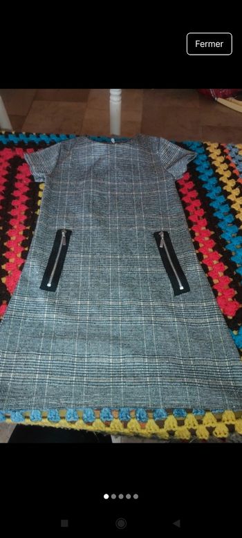 Très belle robe fille e6