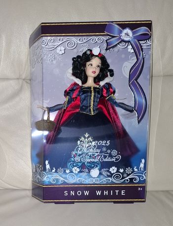 Poupée doll Blanche neige Snow white disney