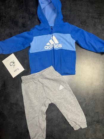 Ensemble adidas