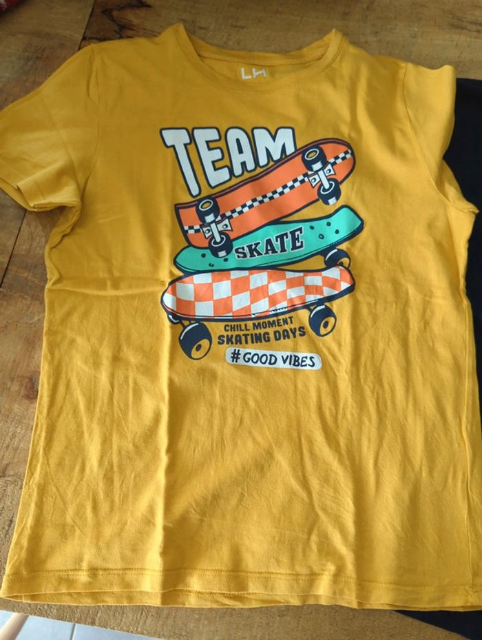 Lot de 2 tee shirts skate + chocolatine - photo numéro 2