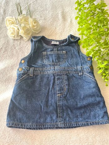 Tres belle robe salopette en jean pour bébé fille