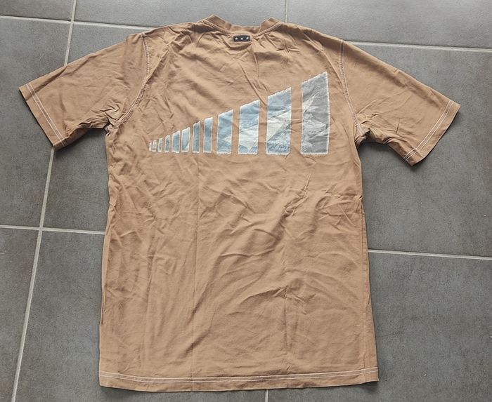 Tshirt col en V  NewMan
Taille M - photo numéro 2