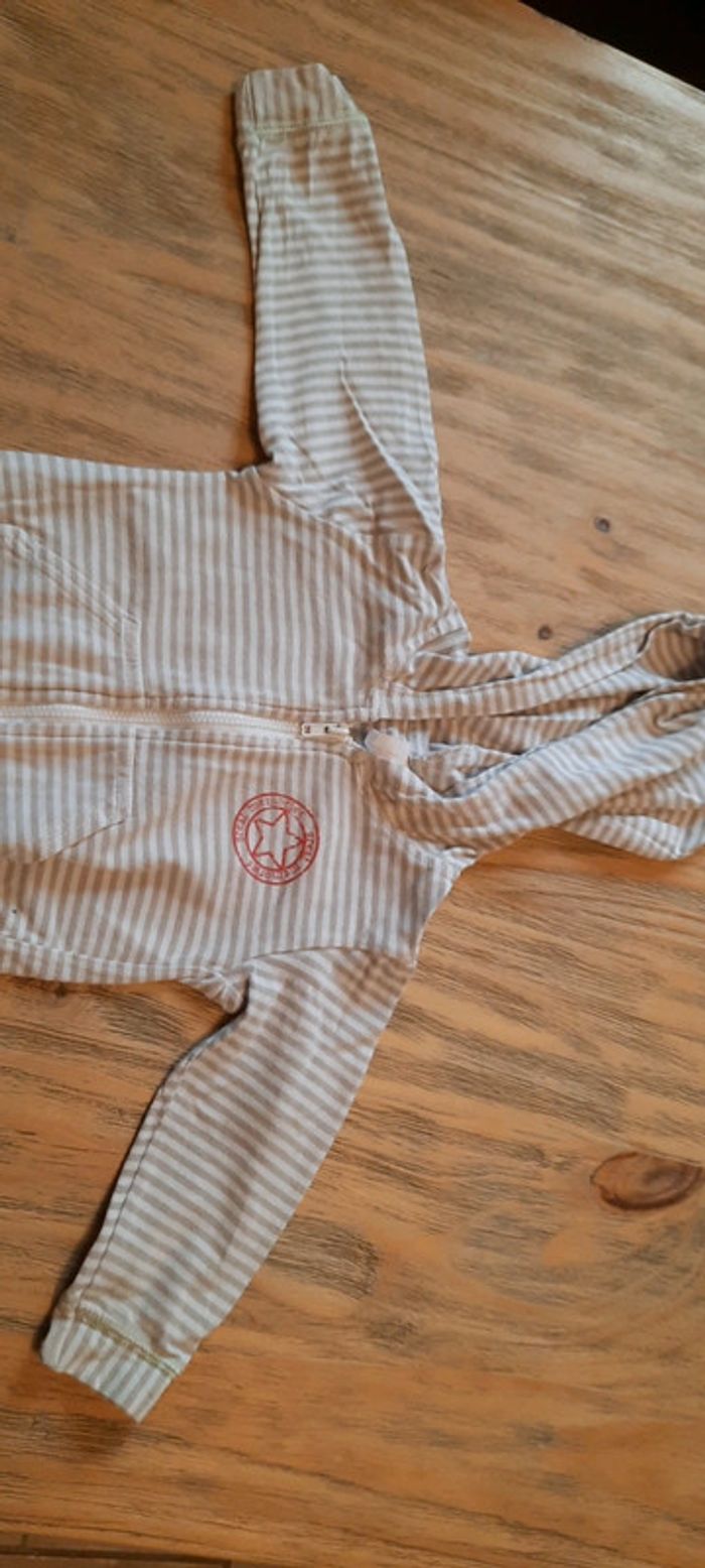 Sweat zippé
